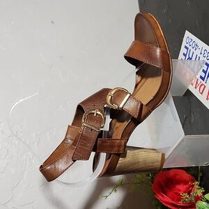 VERONELLA Strappy Buckle Open Toe Heel 36